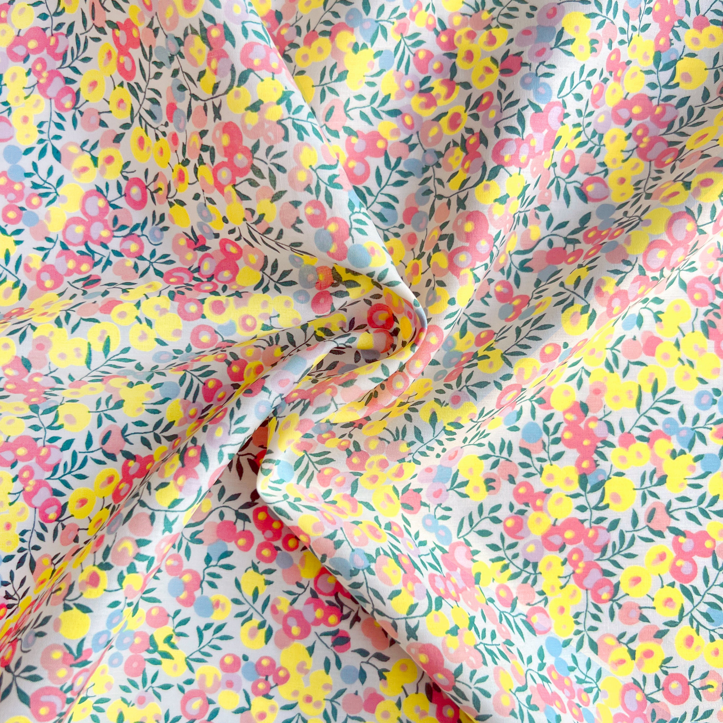 Wiltshire Neon Fizz