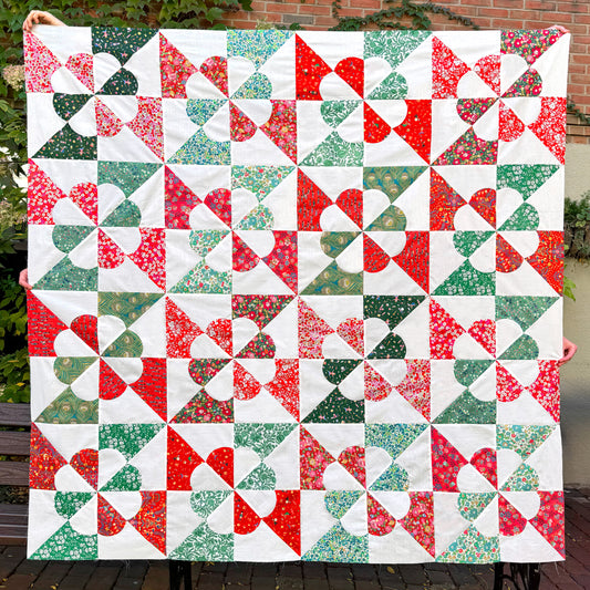 Noel Quilt Kit by Suzy Quilts – Red and Green